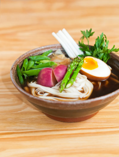 Receita: Sopa japonesa shoyu udon de carne