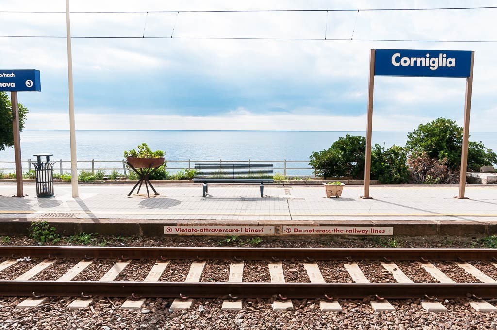 Cinque Terre, Itália: Estação de trem em Corniglia | Cozinha do João
